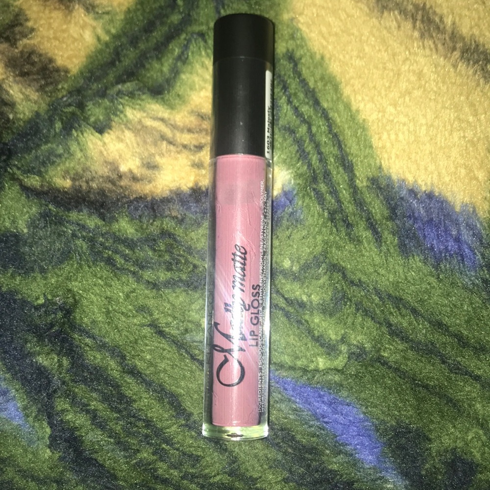 Madly matte lip gloss